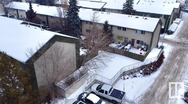 750 Abbottsfield Rd Nw, House attached with 3 bedrooms, 1 bathrooms and 2 parking in Edmonton AB | Image 26