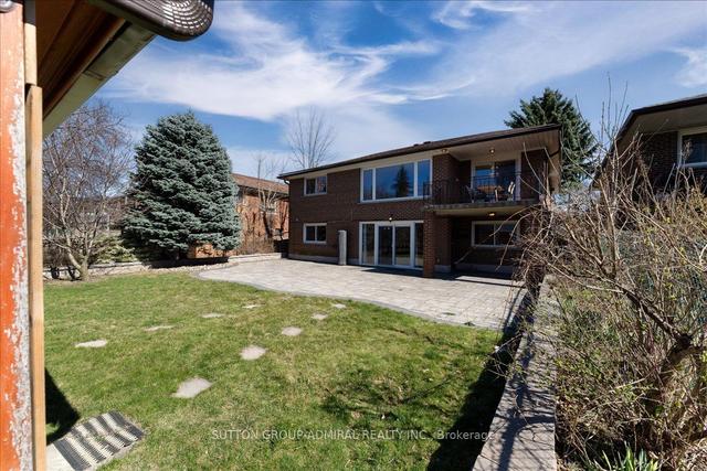241 Derrydown Rd, House detached with 3 bedrooms, 3 bathrooms and 6 parking in Toronto ON | Image 31