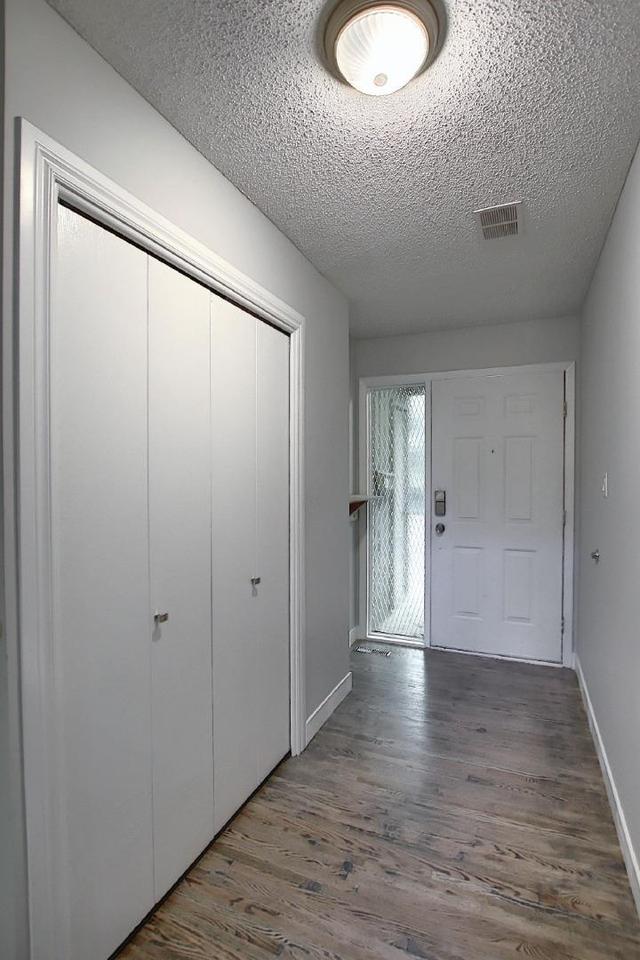 3934 Point Mckay Road Nw, Home with 3 bedrooms, 2 bathrooms and 4 parking in Calgary AB | Image 26