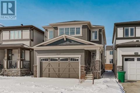 2099 Windbury Crescent Sw, House detached with 3 bedrooms, 2 bathrooms and 4 parking in Airdrie AB | Card Image