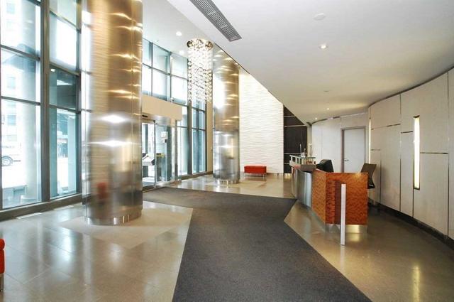 1207 - 361 Front St W, Condo with 2 bedrooms, 2 bathrooms and 1 parking in Toronto ON | Image 30