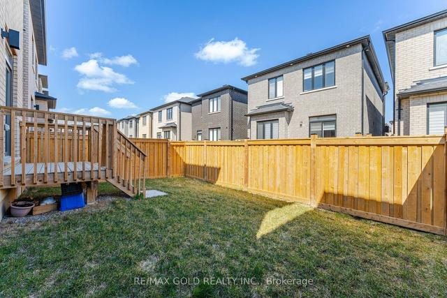 9 Haydrop Rd, House detached with 4 bedrooms, 4 bathrooms and 3 parking in Brampton ON | Image 19
