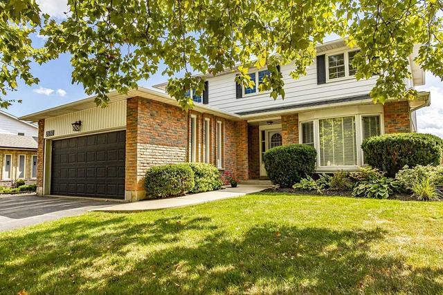 2630 Cavendish Dr, House detached with 4 bedrooms, 4 bathrooms and 4 parking in Burlington ON | Image 1