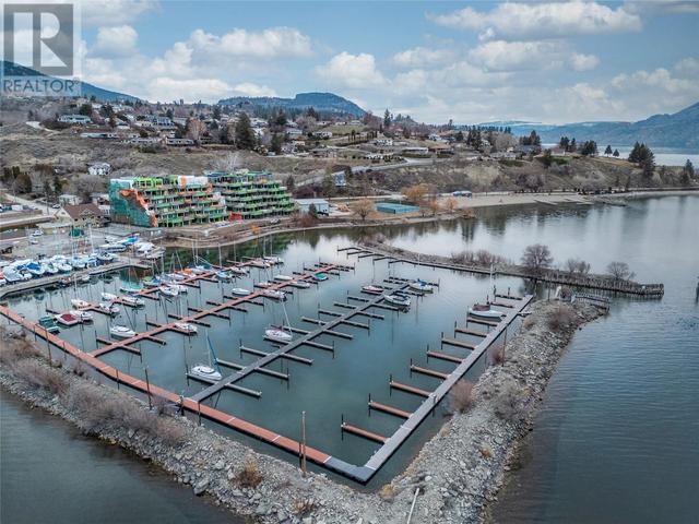 106 - 13415 Lakeshore Drive, Condo with 3 bedrooms, 2 bathrooms and 2 parking in Summerland BC | Image 5