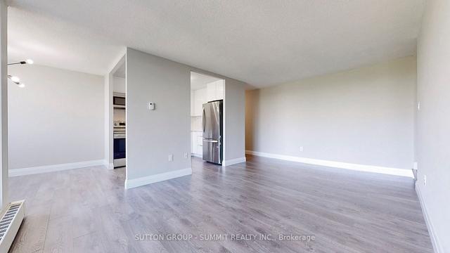 603 - 530 Lolita Gardens, Condo with 3 bedrooms, 1 bathrooms and 1 parking in Mississauga ON | Image 30