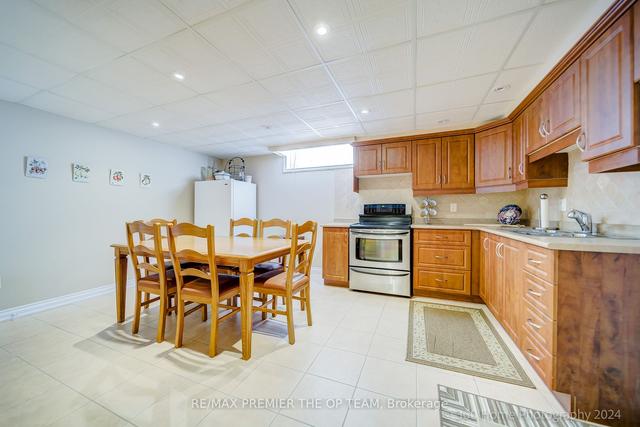 99 Gidleigh Park Cres, House detached with 4 bedrooms, 5 bathrooms and 6.5 parking in Vaughan ON | Image 24