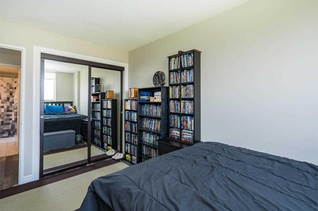 2004 - 30 Malta Ave, Condo with 2 bedrooms, 2 bathrooms and 1 parking in Brampton ON | Image 11