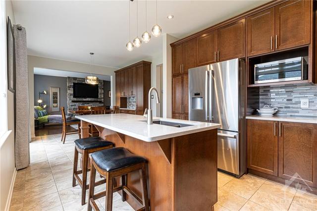 128 Palfrey Way, House detached with 5 bedrooms, 5 bathrooms and 6 parking in Ottawa ON | Image 9