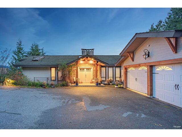 1521 Chartwell Drive, House detached with 6 bedrooms, 6 bathrooms and null parking in West Vancouver BC | Image 1