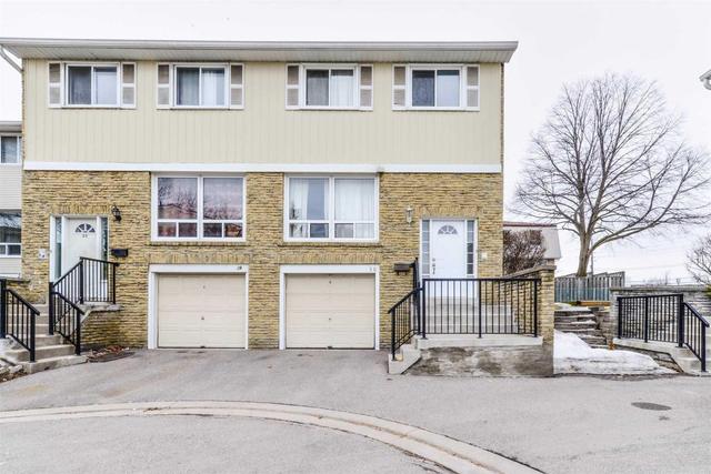 30 - 830 Stainton Dr, Townhouse with 3 bedrooms, 2 bathrooms and 1 parking in Mississauga ON | Image 1