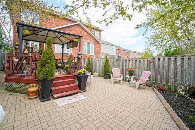 6980 Elliott Parliament St, House semidetached with 3 bedrooms, 3 bathrooms and 3 parking in Mississauga ON | Image 31