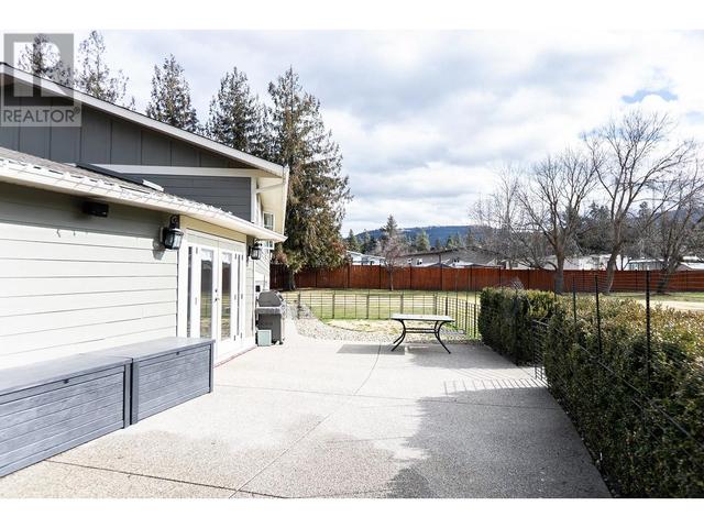 3505 Mcculloch Road, House detached with 4 bedrooms, 3 bathrooms and 2 parking in Kelowna BC | Image 5