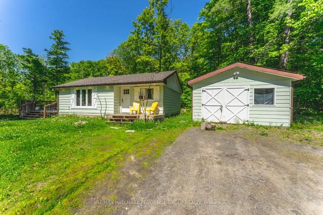 1006 Heron Lane, House detached with 3 bedrooms, 1 bathrooms and 7 parking in Gravenhurst ON | Image 1