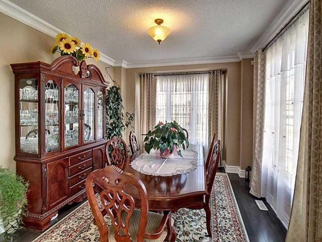 55 Elmcrest Dr, House detached with 4 bedrooms, 5 bathrooms and 4 parking in Brampton ON | Image 6