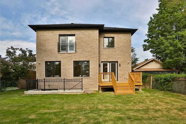 9 Beaverton Rd S, House detached with 4 bedrooms, 5 bathrooms and 6 parking in Richmond Hill ON | Image 15