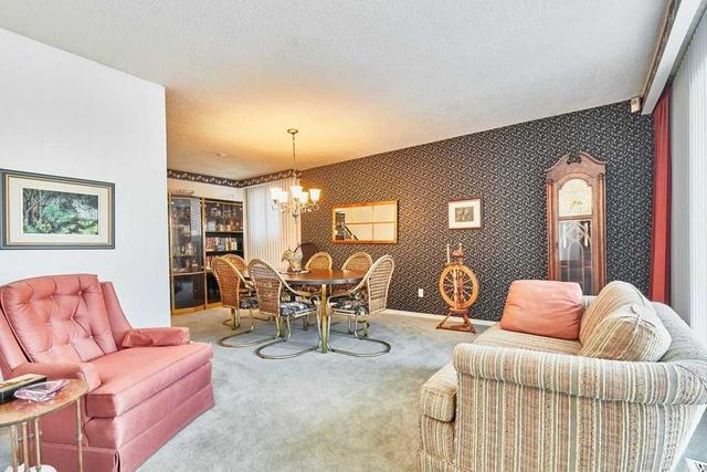 1295 Commerce St, House detached with 4 bedrooms, 2 bathrooms and 8 parking in Pickering ON | Image 34
