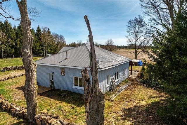 1686 10th Concession Road, House detached with 3 bedrooms, 1 bathrooms and 4 parking in Norfolk County ON | Image 46