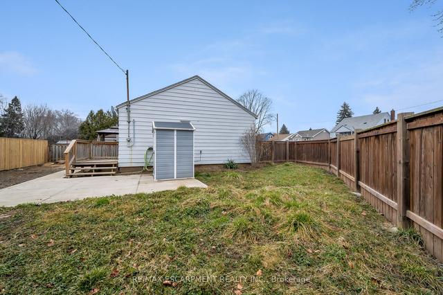 15 Shakespeare Ave, House detached with 2 bedrooms, 1 bathrooms and 2 parking in St. Catharines ON | Image 15