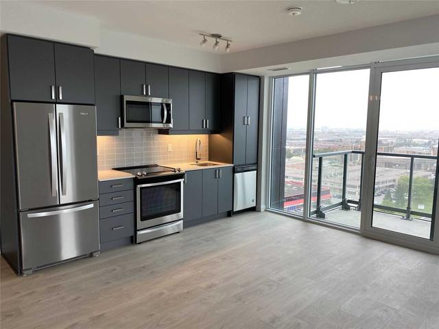 1515 - 7895 Jane St, Condo with 2 bedrooms, 2 bathrooms and 1 parking in Vaughan ON | Image 11