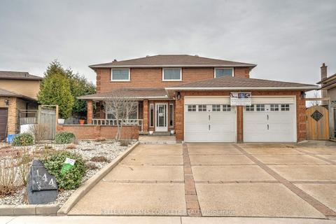 144 Solomon Cres, House detached with 4 bedrooms, 4 bathrooms and 6 parking in Hamilton ON | Card Image