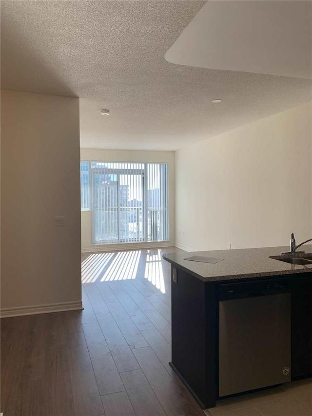 1712 - 349 Rathburn Rd, Condo with 1 bedrooms, 1 bathrooms and 1 parking in Mississauga ON | Image 6
