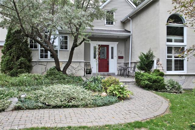 83 Byron St, House detached with 4 bedrooms, 3 bathrooms and null parking in Oakville ON | Image 2