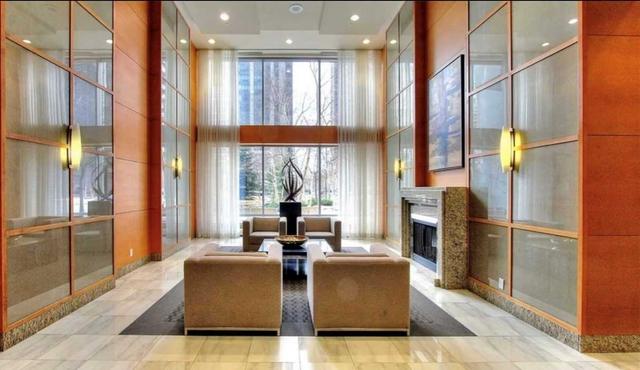 ph303 - 4968 Yonge St, Condo with 3 bedrooms, 3 bathrooms and 2 parking in Toronto ON | Image 11