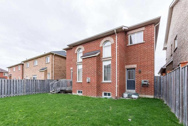 7 Geddington Cres, House detached with 4 bedrooms, 3 bathrooms and 2 parking in Markham ON | Image 20