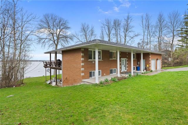 3512 County Road 3 Road, House detached with 3 bedrooms, 2 bathrooms and 5 parking in Prince Edward County ON | Image 4