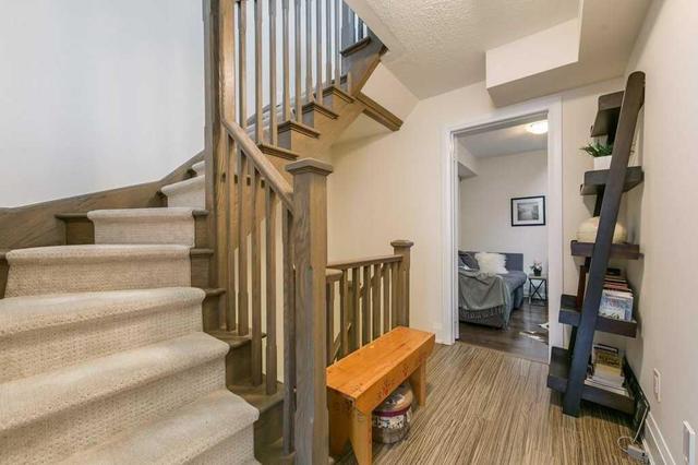 Th17 - 7 Oakburn Cres, Townhouse with 3 bedrooms, 3 bathrooms and 2 parking in Toronto ON | Image 20