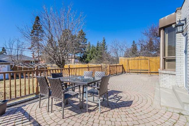 48 Rosemount Dr, House detached with 3 bedrooms, 3 bathrooms and 6 parking in Toronto ON | Image 27