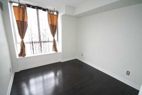 lph1105 - 801 King St W, Condo with 2 bedrooms, 2 bathrooms and 1 parking in Toronto ON | Image 6