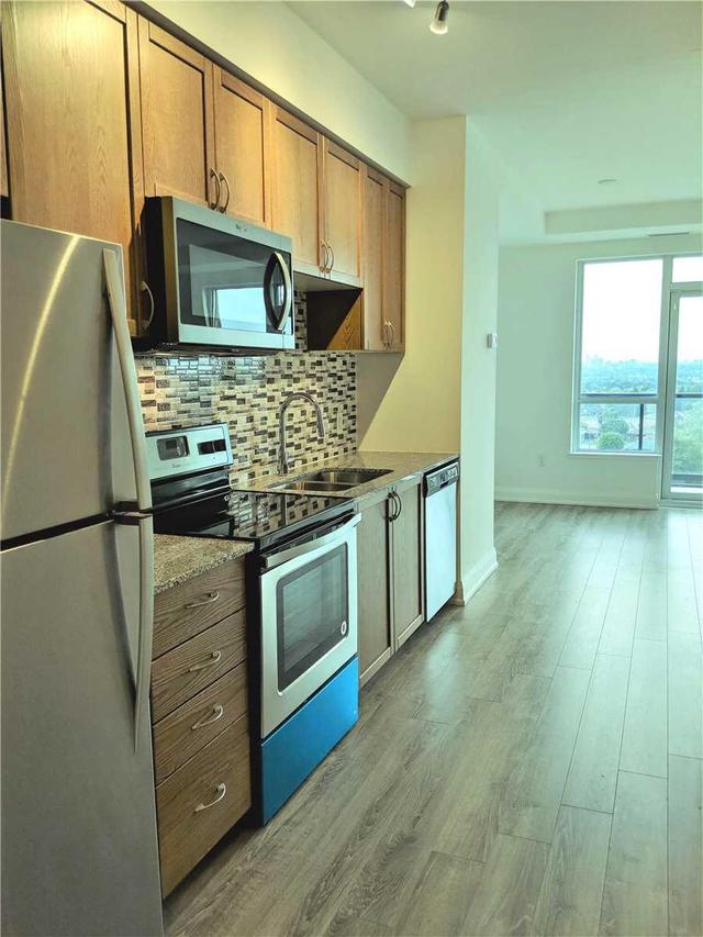 1111 - 2800 Keele St, Condo with 1 bedrooms, 1 bathrooms and 1 parking in Toronto ON | Image 2