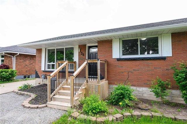 38 Franklin Blvd, House detached with 3 bedrooms, 2 bathrooms and 5 parking in St. Catharines ON | Image 23