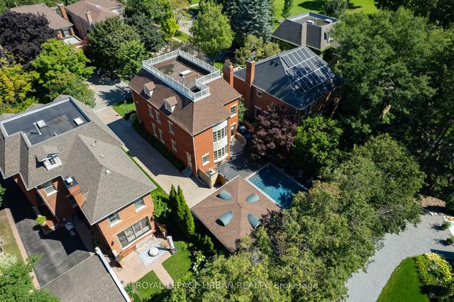 35 Willett Cres, House detached with 6 bedrooms, 5 bathrooms and 7 parking in Richmond Hill ON | Image 35