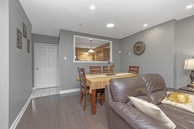 80a Corby Cres, House attached with 3 bedrooms, 3 bathrooms and 3 parking in Brampton ON | Image 4