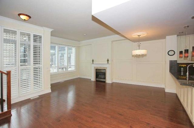 th 10 - 761 Bay St, Townhouse with 3 bedrooms, 4 bathrooms and 2 parking in Toronto ON | Image 14