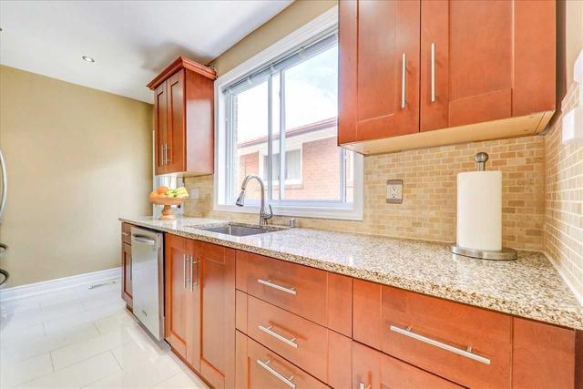 356 Painted Post Dr, House detached with 3 bedrooms, 2 bathrooms and 5 parking in Toronto ON | Image 28