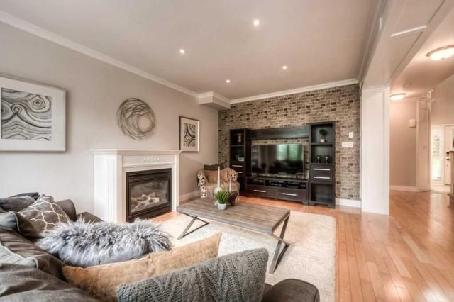 54 Forest Edge Tr, House detached with 4 bedrooms, 4 bathrooms and 2 parking in Kitchener ON | Image 8