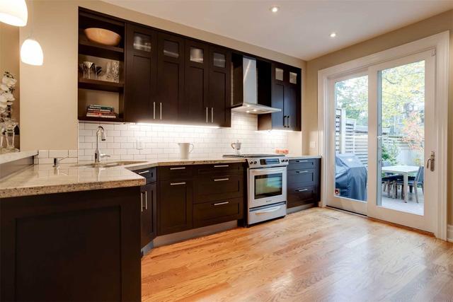 10 Dawson Ave, House semidetached with 3 bedrooms, 2 bathrooms and 1 parking in Toronto ON | Image 4