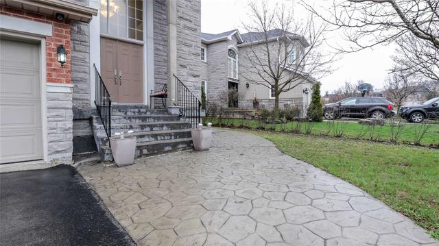 27 Sweet Water Cres, House detached with 4 bedrooms, 3 bathrooms and 6 parking in Richmond Hill ON | Image 30