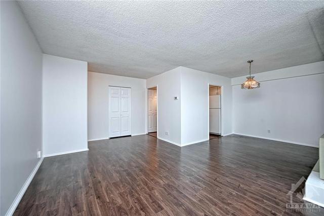 801 - 3360 Southgate Road, Condo with 2 bedrooms, 1 bathrooms and 1 parking in Ottawa ON | Image 6