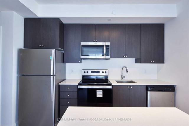 214 - 10 Wilby Cres, Condo with 3 bedrooms, 2 bathrooms and 1 parking in Toronto ON | Image 12