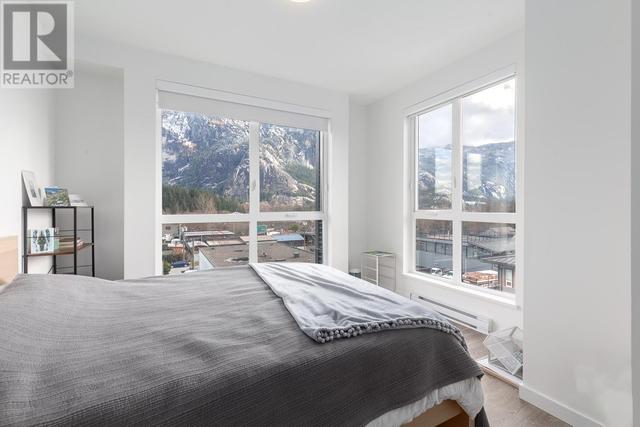 302 - 37762 Third Avenue, House attached with 2 bedrooms, 2 bathrooms and 1 parking in Squamish BC | Image 21