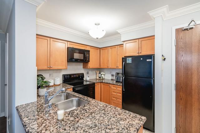402 - 2772 Keele St, Condo with 2 bedrooms, 2 bathrooms and 2 parking in Toronto ON | Image 30