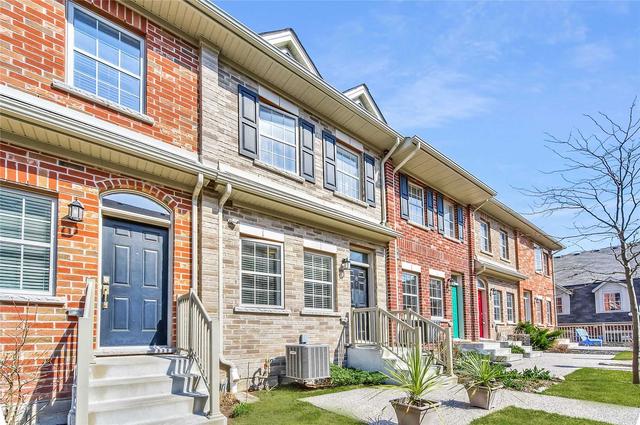 8 Hyde Park Mews, Condo with 2 bedrooms, 3 bathrooms and 1 parking in Kitchener ON | Image 12