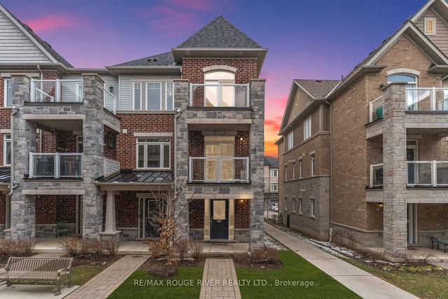 2520 Boston Glen, Townhouse with 3 bedrooms, 2 bathrooms and 2 parking in Pickering ON | Image 1
