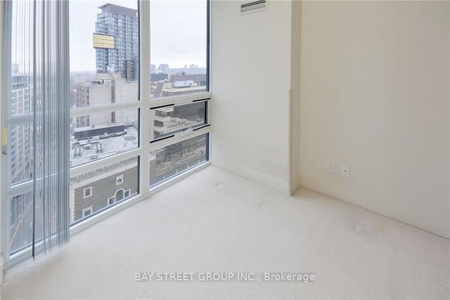 2001 - 825 Church St, Condo with 2 bedrooms, 2 bathrooms and 1 parking in Toronto ON | Image 4