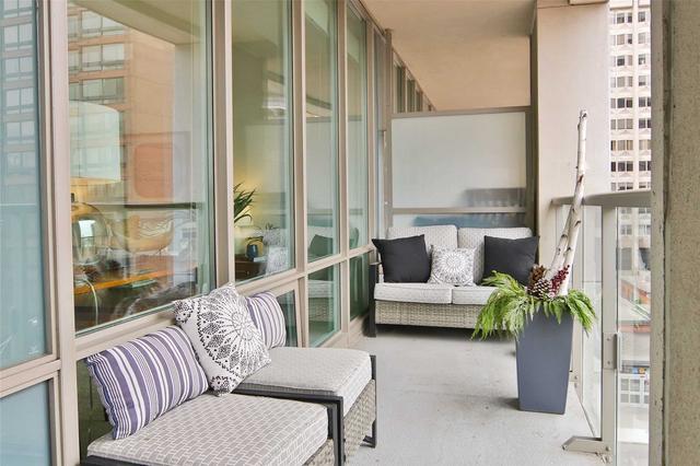 419 - 1 Bedford Rd, Condo with 2 bedrooms, 2 bathrooms and 1 parking in Toronto ON | Image 19