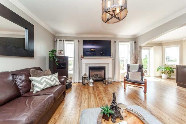 710 Yates Dr, House detached with 4 bedrooms, 4 bathrooms and 3 parking in Milton ON | Image 40